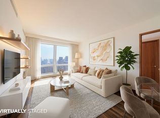 400 5th Ave APT 32C, New York, NY