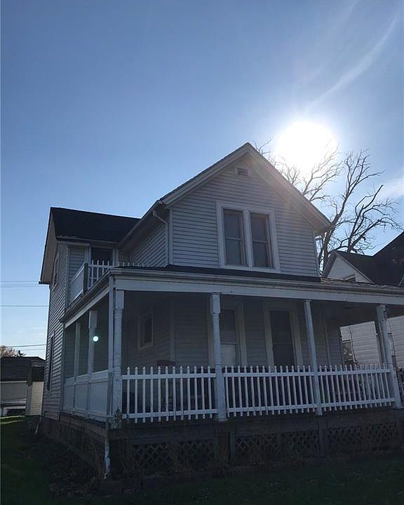 1st image of 712 E Erie Ave