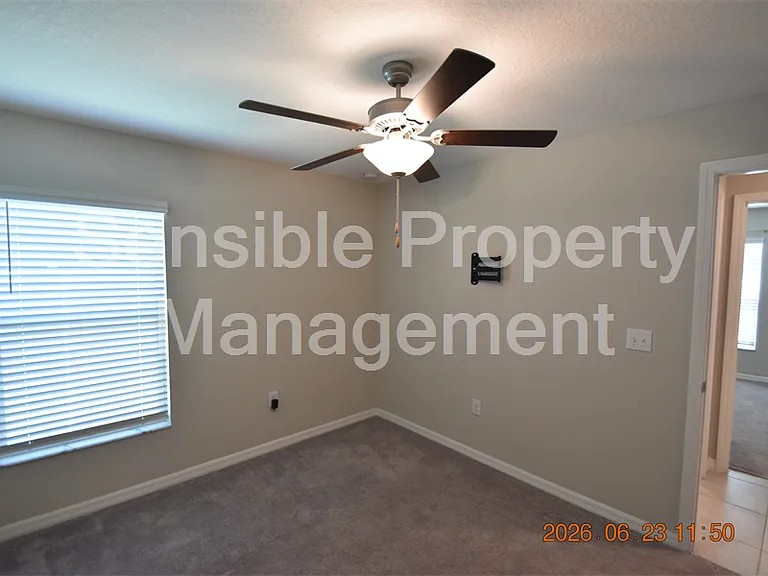 13021 Meadow Pond Pl — Photo 24