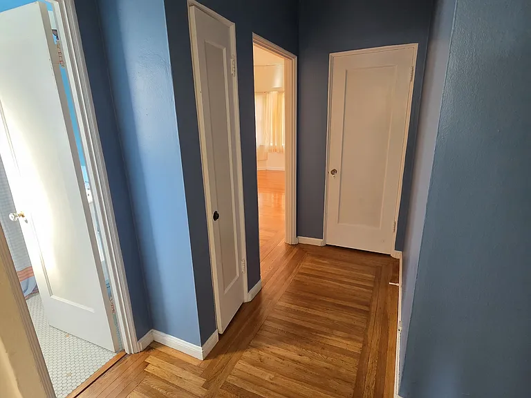 1142 McKinley Ave — Photo 8