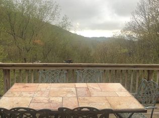 100 Hawthorne Rd, Banner Elk, NC 28604