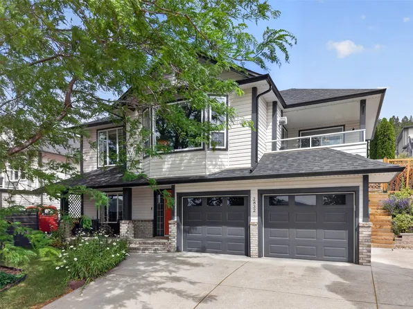2832 Doucette Dr, West Kelowna, BC V4T 2S6
