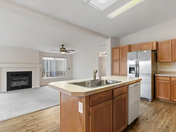 126 Via Grande, Olivehurst, CA 95961