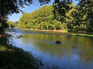 1976 River Rd, Buena Vista, VA 24416
