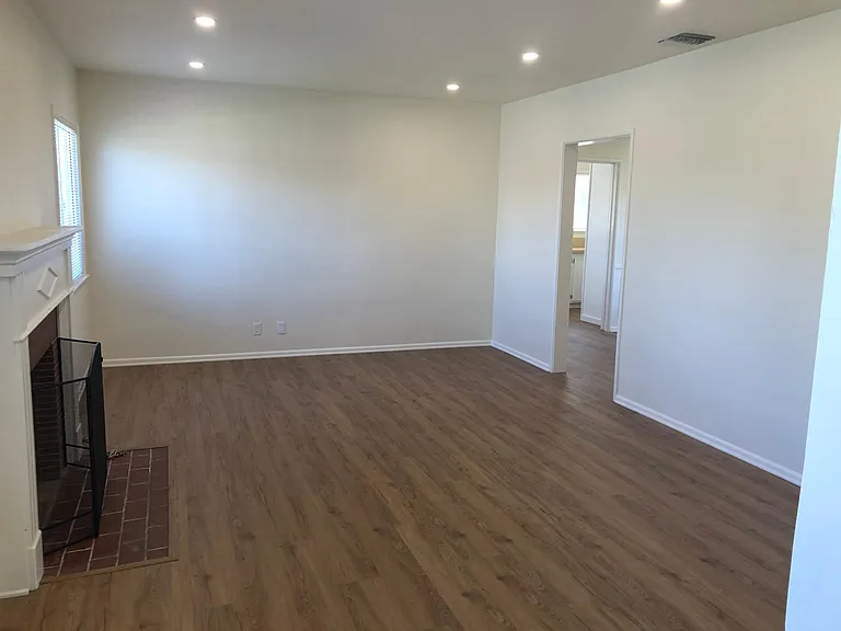5471 Temple City Blvd — Photo 7