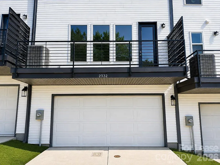 2332 Donnely Hills Ln — Photo 12