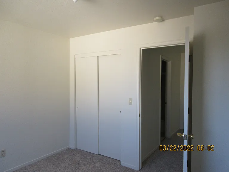 1181 Townhouse Cir #B — Photo 7