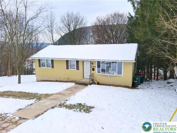 25 Stedman Ave, Lehighton, PA 18235