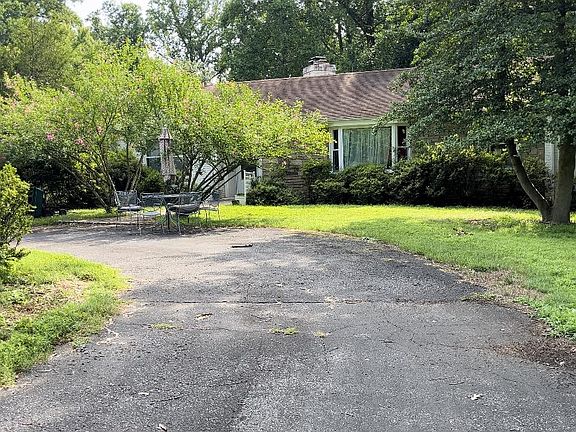2nd image of 9109 McDonald Dr