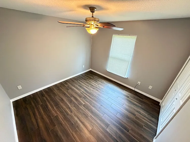 2615 Fair Oaks Dr — Photo 19