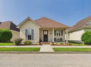 117 Laurel Grove Blvd, Youngsville, LA 70592