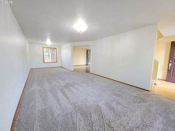 4th image of 4372 SE Pine Way