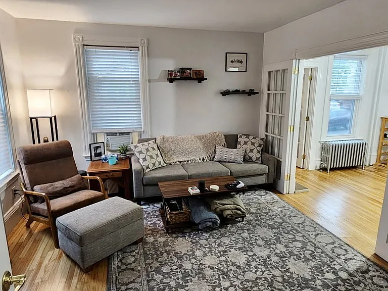 56-58 Wigglesworth St #1 — Photo 4