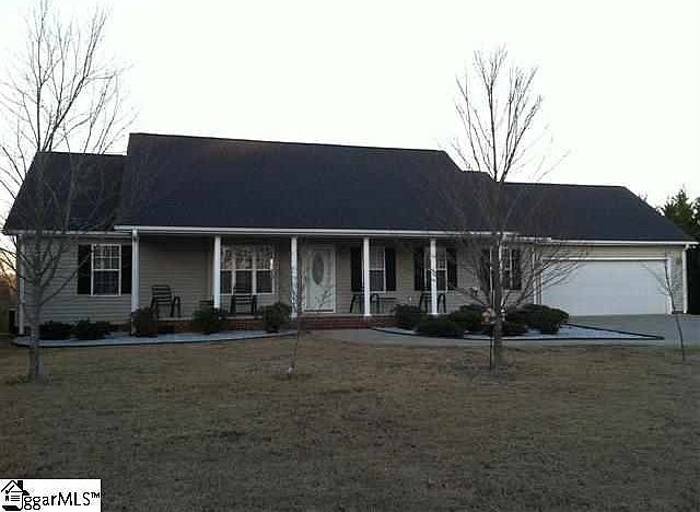 1st image of 6 White Pine Ln