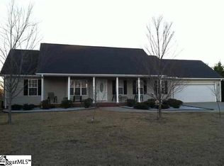 6 White Pine Ln, Greenville, SC 29617