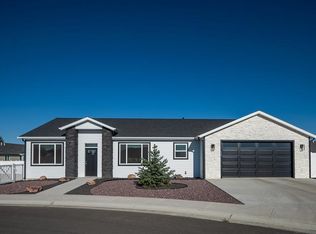 155 Maple Ct, Powell, WY 82435