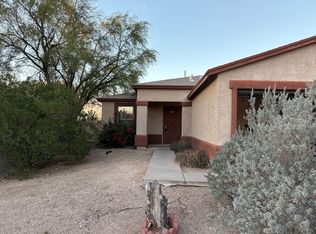 2545 E Warwick Castle Ln, Tucson, AZ 85706