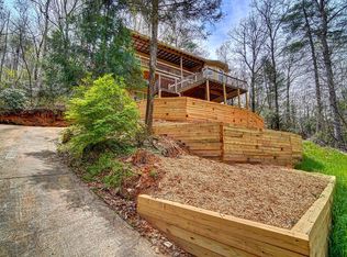 50 Rocky Top Rd, Blue Ridge, GA 30513
