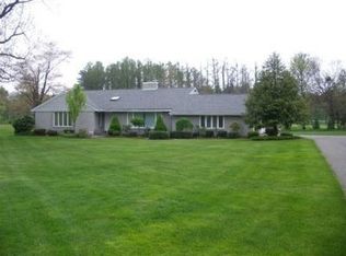 109 Larchwood Dr, Butler, PA 16002