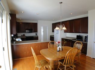 7037 Daffodil Rd, Mechanicsville, VA 23111