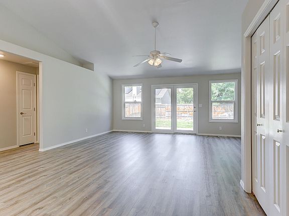 5th image of 7838 W Prince St