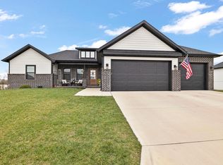 4196 Madrid Ave, Ozark, MO 65721