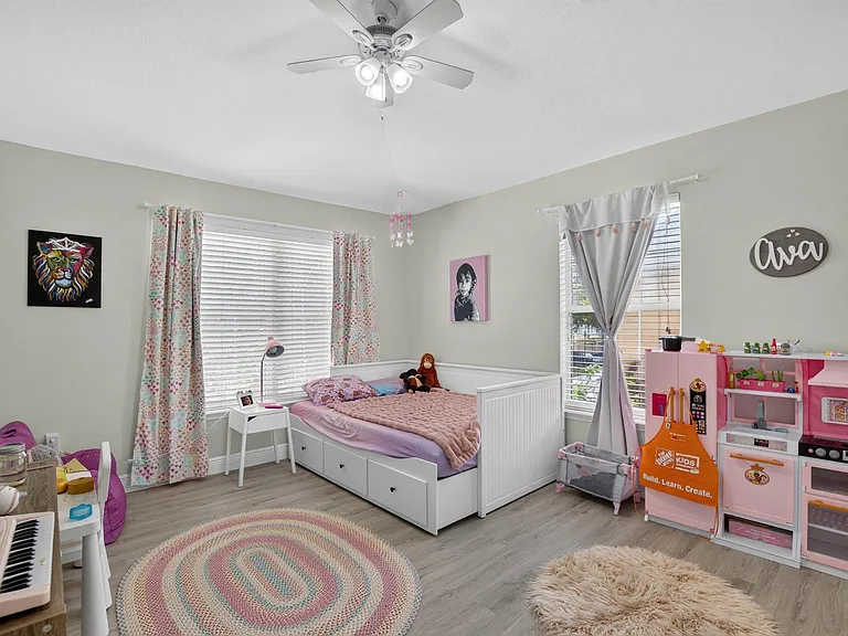 6746 Breezy Palm Dr — Photo 18