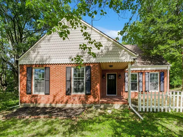 7910 Richland Ave, Kansas City, KS 66111