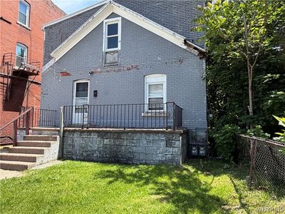 557 Tronolone Pl, Niagara Falls, NY, 14301