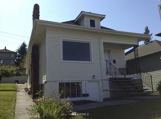 3218 Rucker Ave, Everett, WA 98201