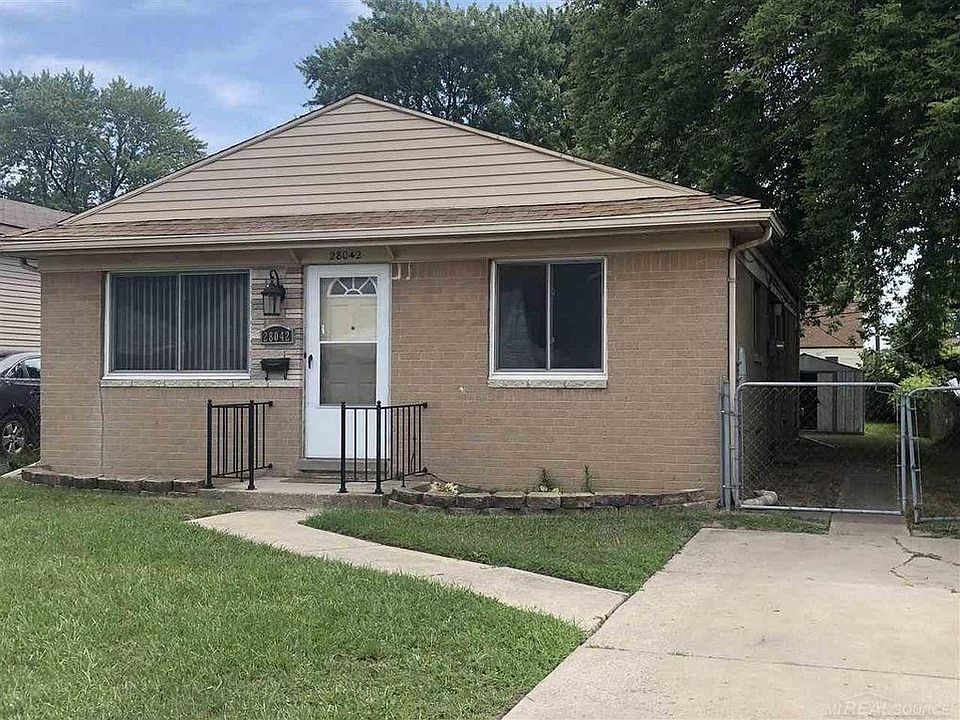 1st image of 28042 Ginley St