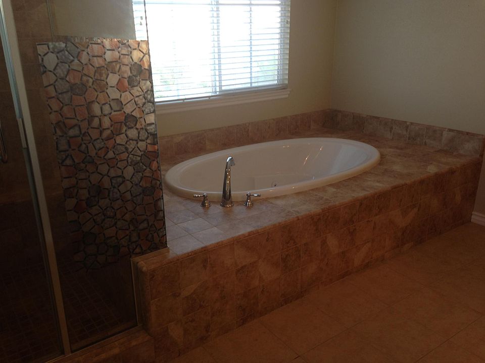 1st image of 8263 Fall Creek Dr
