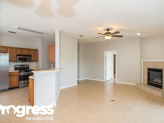 4th image of 11197 Hendon Dr