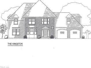 41 Nutmeg Cir, Colchester, CT 06415