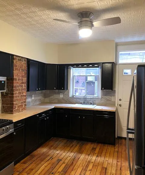 1/2 Corday Way — Photo 10