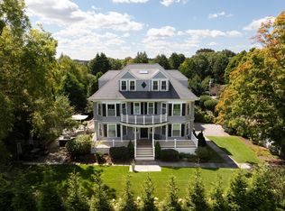 355 Hammond St, Newton, MA 02467