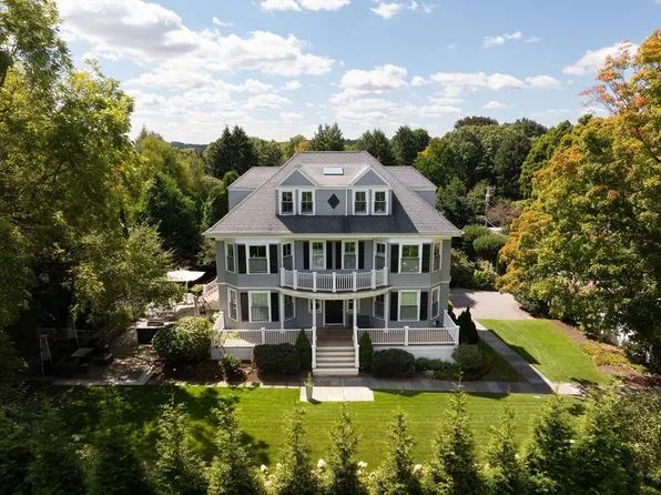 355 Hammond St, Newton, MA 02467