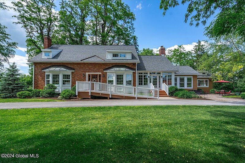 2nd image of 80 Sweetman Road