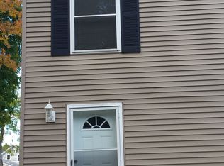 44 Pleasant St, Plainfield, CT 06374