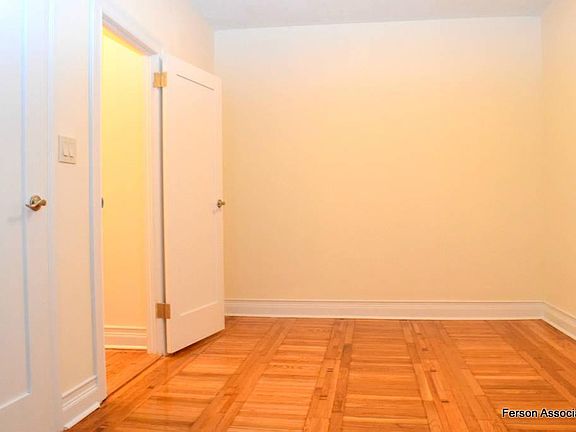 4th image of 4707 41st St APT 1K