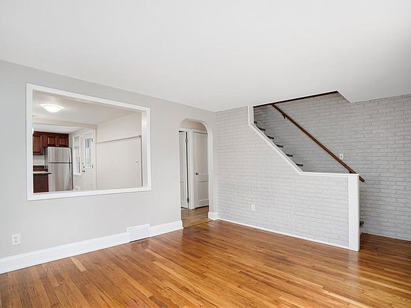 4th image of 37 Haverford Rd
