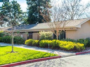 3001 Golden Rain Rd APT 4, Walnut Creek, CA 94595