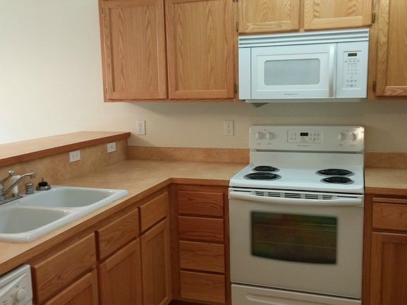 3rd image of 1691 SW Mulberry Pl APT F103