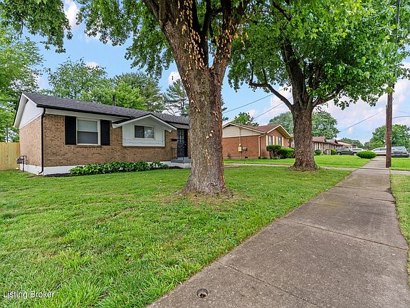 3rd image of 3506 Colmar Dr