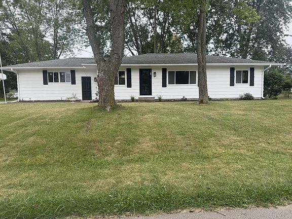 3rd image of 1653 Gary Paul Ln