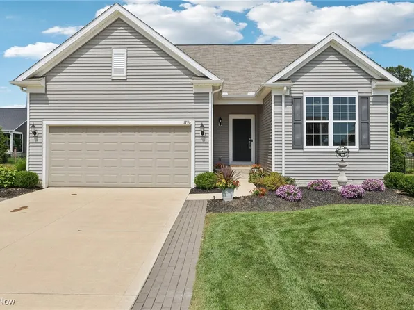 1796 Cobham Ln, Wadsworth, OH 44281