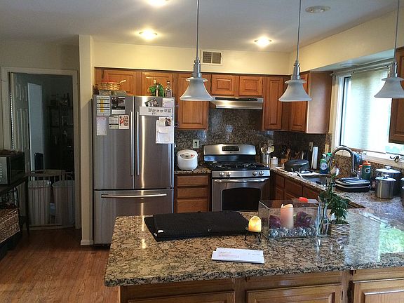 2nd image of 8109 Jeffrey Ct