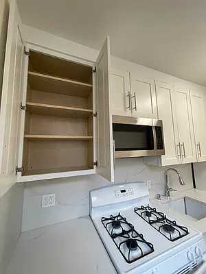 Rented by Citadel Realty Services LLC | media 18