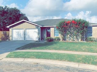 825 Saint Paul Cir, Corpus Christi, TX 78418