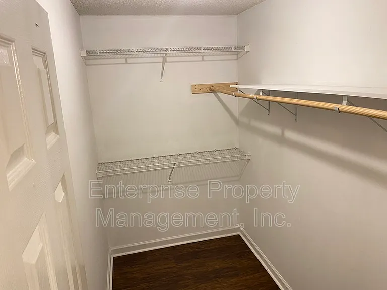 6496 Amberwood Cv — Photo 16